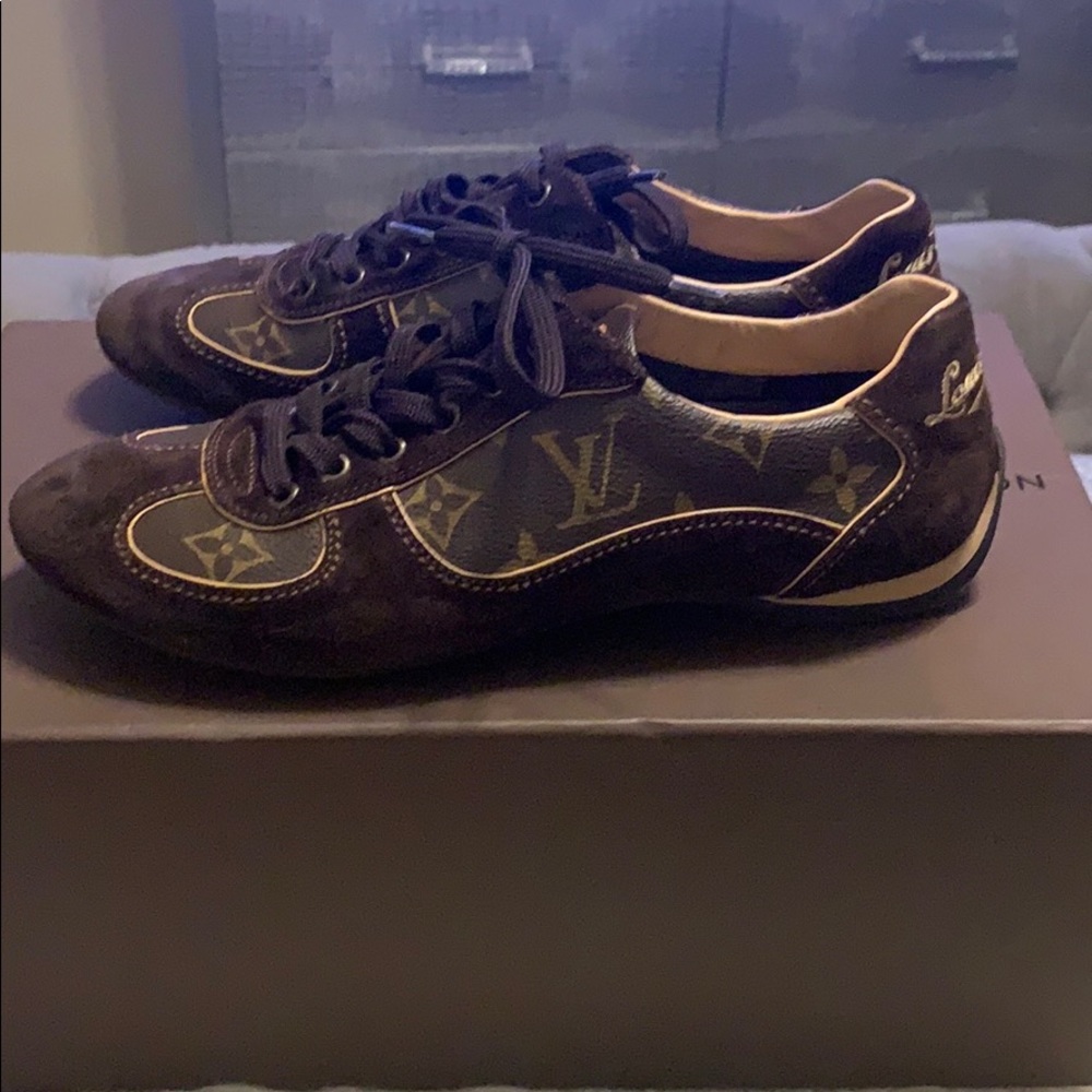 Authentic Louis Vuitton Women Sneakers